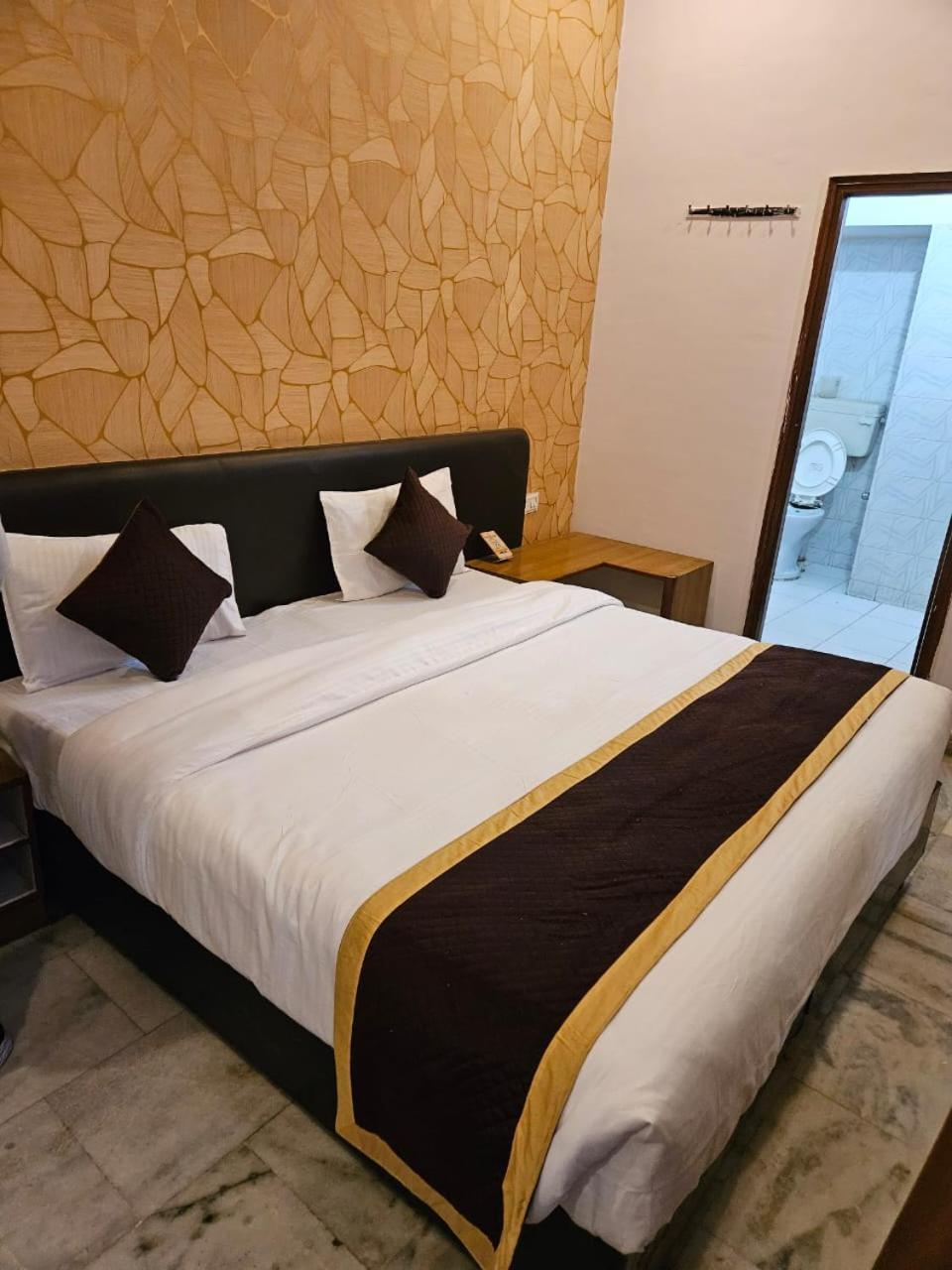 Hotel Anand Inn-Top Family Hotels Business Hotels Best Couple Friendly Hotel In Lucknow Esterno foto