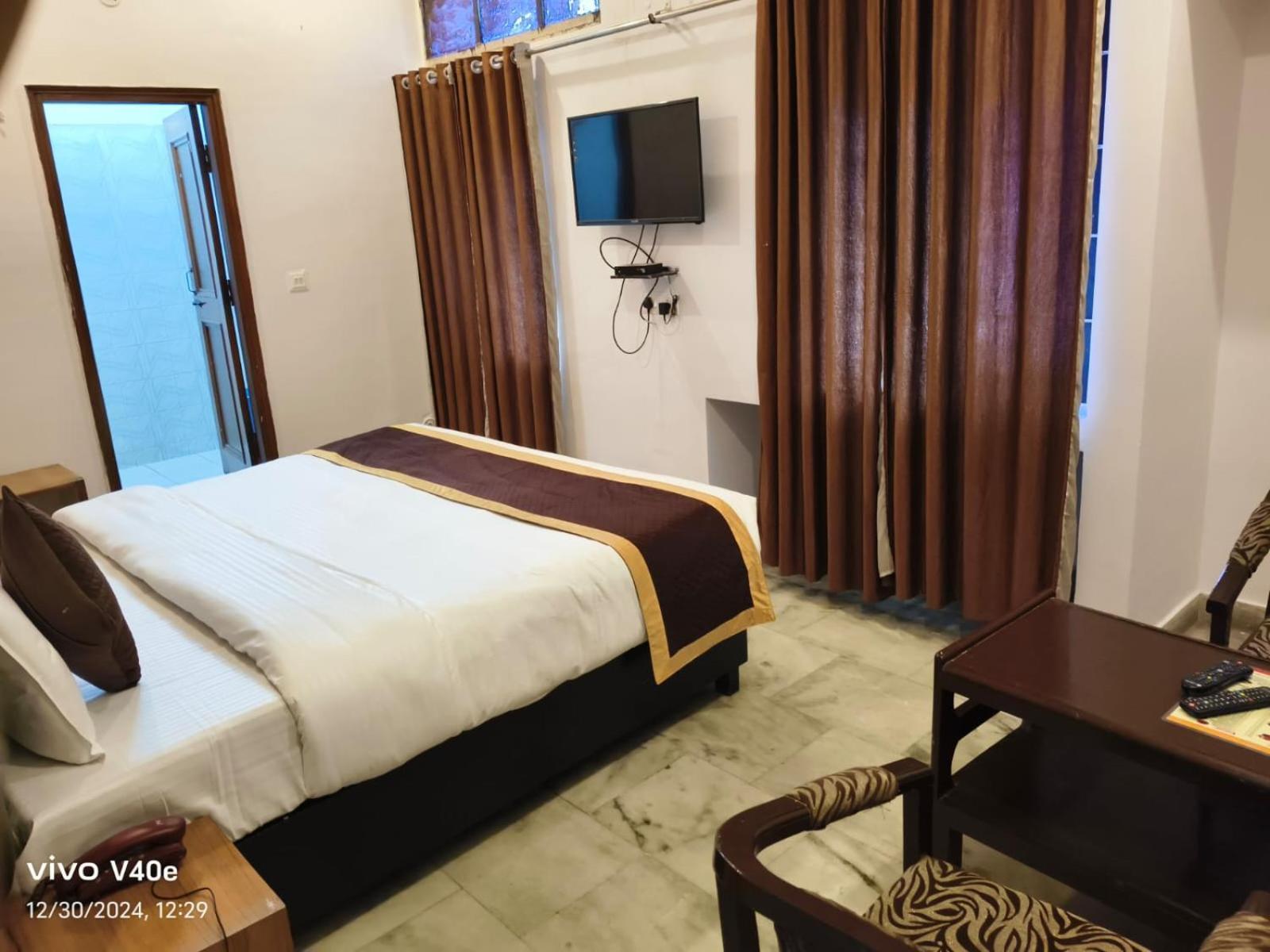 Hotel Anand Inn-Top Family Hotels Business Hotels Best Couple Friendly Hotel In Lucknow Esterno foto